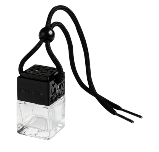 Black topped car diffuser. Car diffuser with essential oils and eco-friendly packaging for travel-friendly aromatherapy